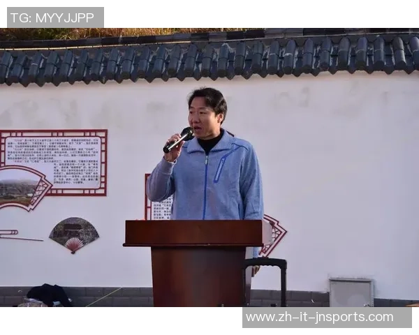 市教育局举行首届“出彩杯”中小学师生家长象棋竞赛