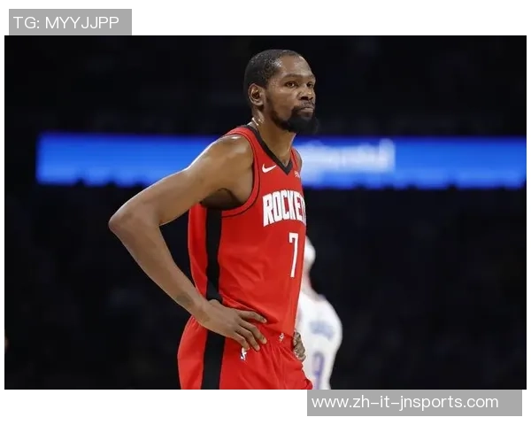 篮板26对13! 火箭却仍旧落后快船3分 杜兰特7中1 申京13+7 小卡12分 篮板26对13! 火箭却仍旧落后快船3分 杜兰特7中1 申京13+7 小卡12分